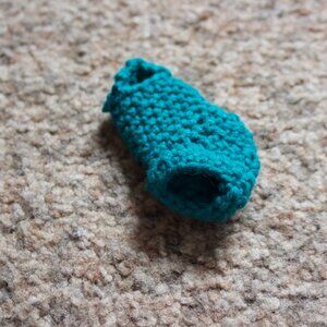 Crocheted Inhaler Holder Keychain